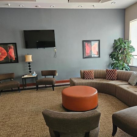 Quality Inn & Suites Greenville I-65 Екстериор снимка
