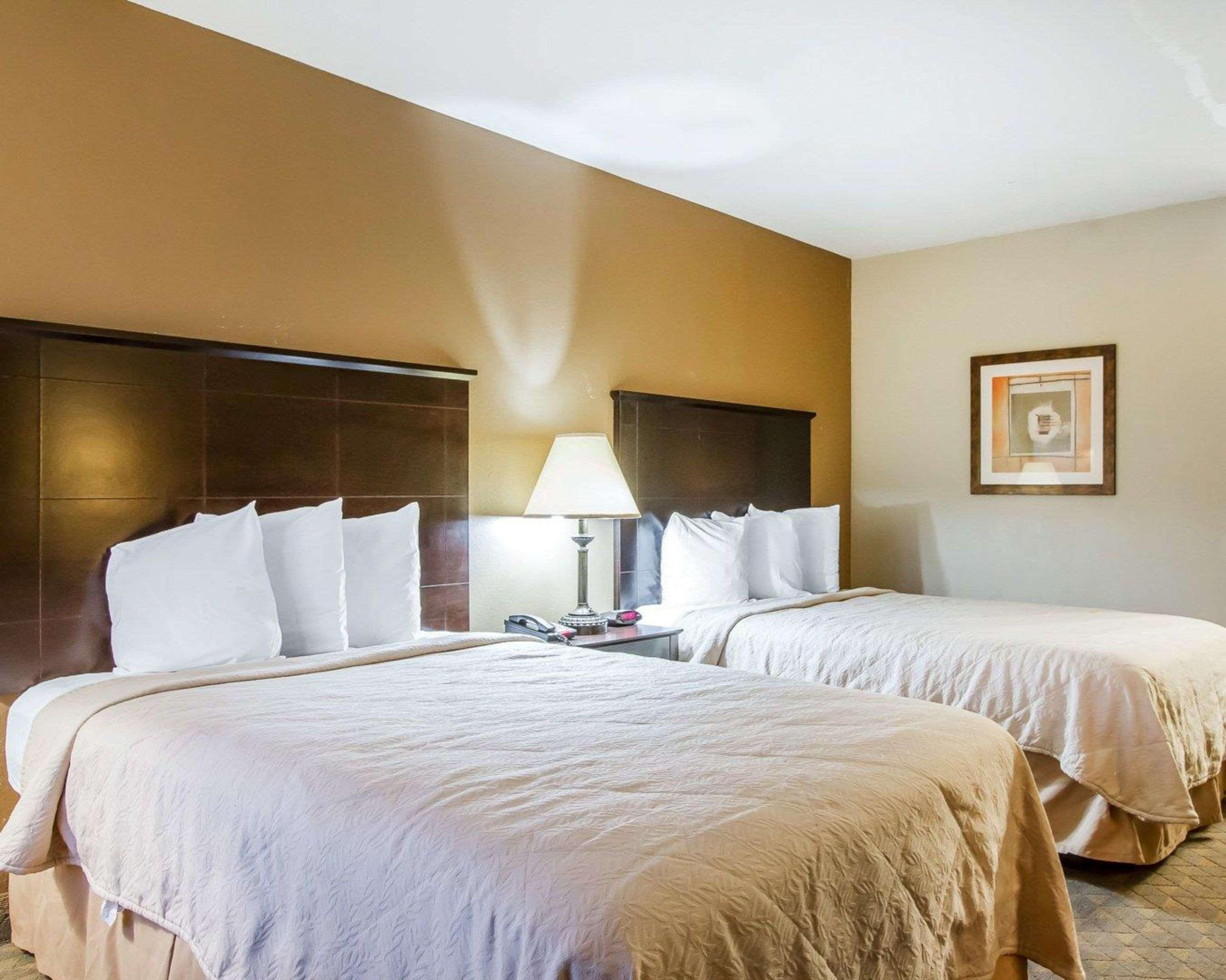 Quality Inn & Suites Greenville I-65 Екстериор снимка