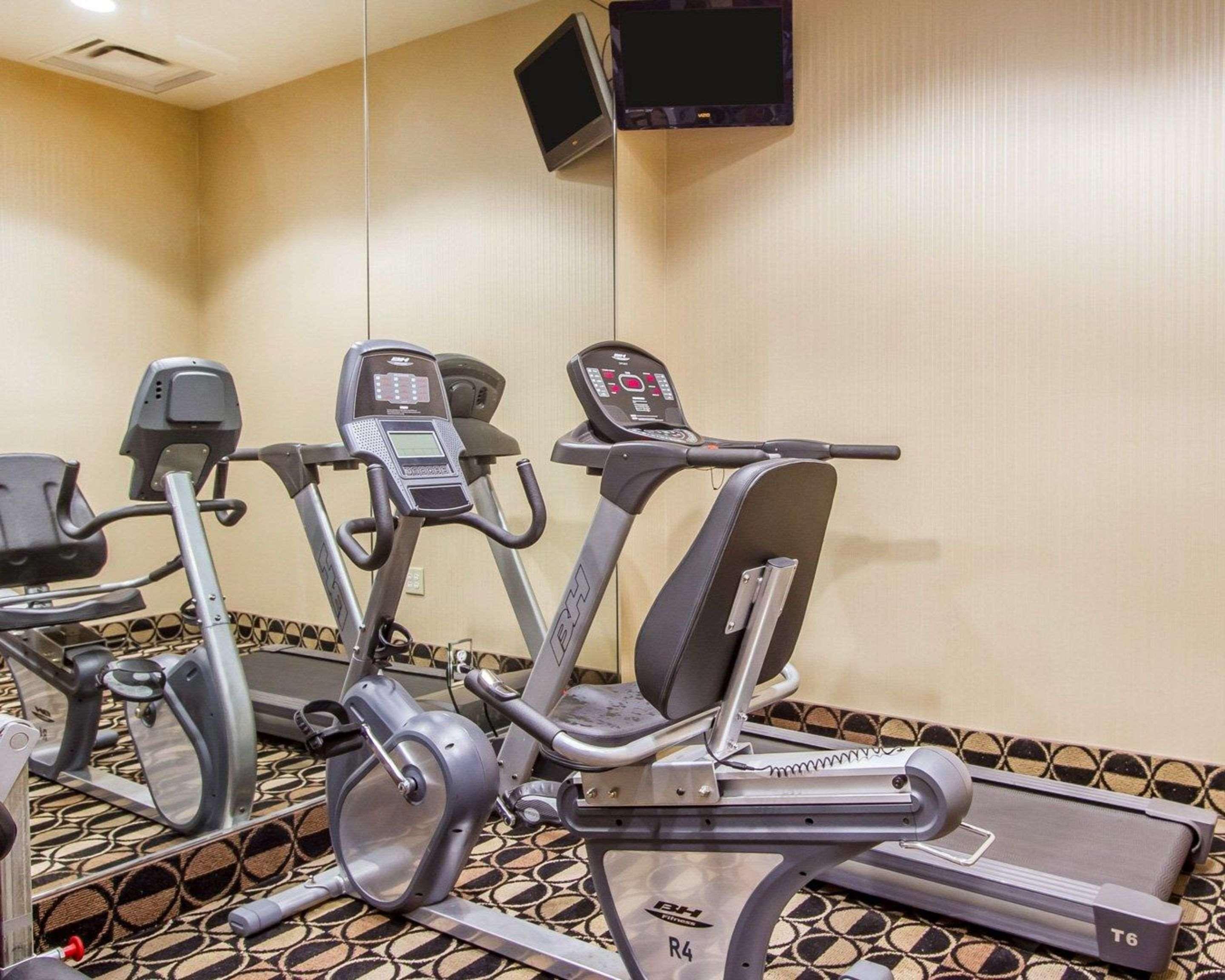 Quality Inn & Suites Greenville I-65 Екстериор снимка