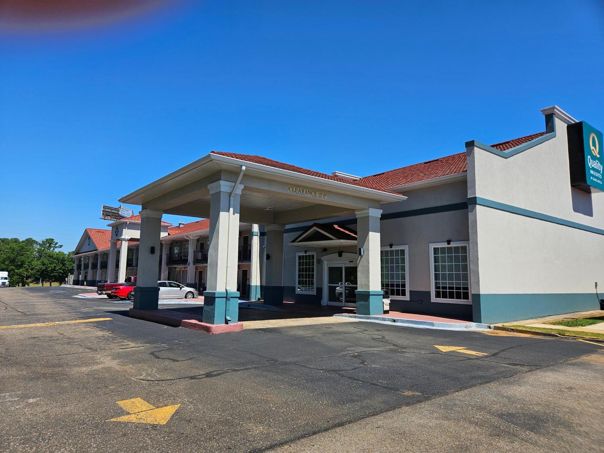 Quality Inn & Suites Greenville I-65 Екстериор снимка