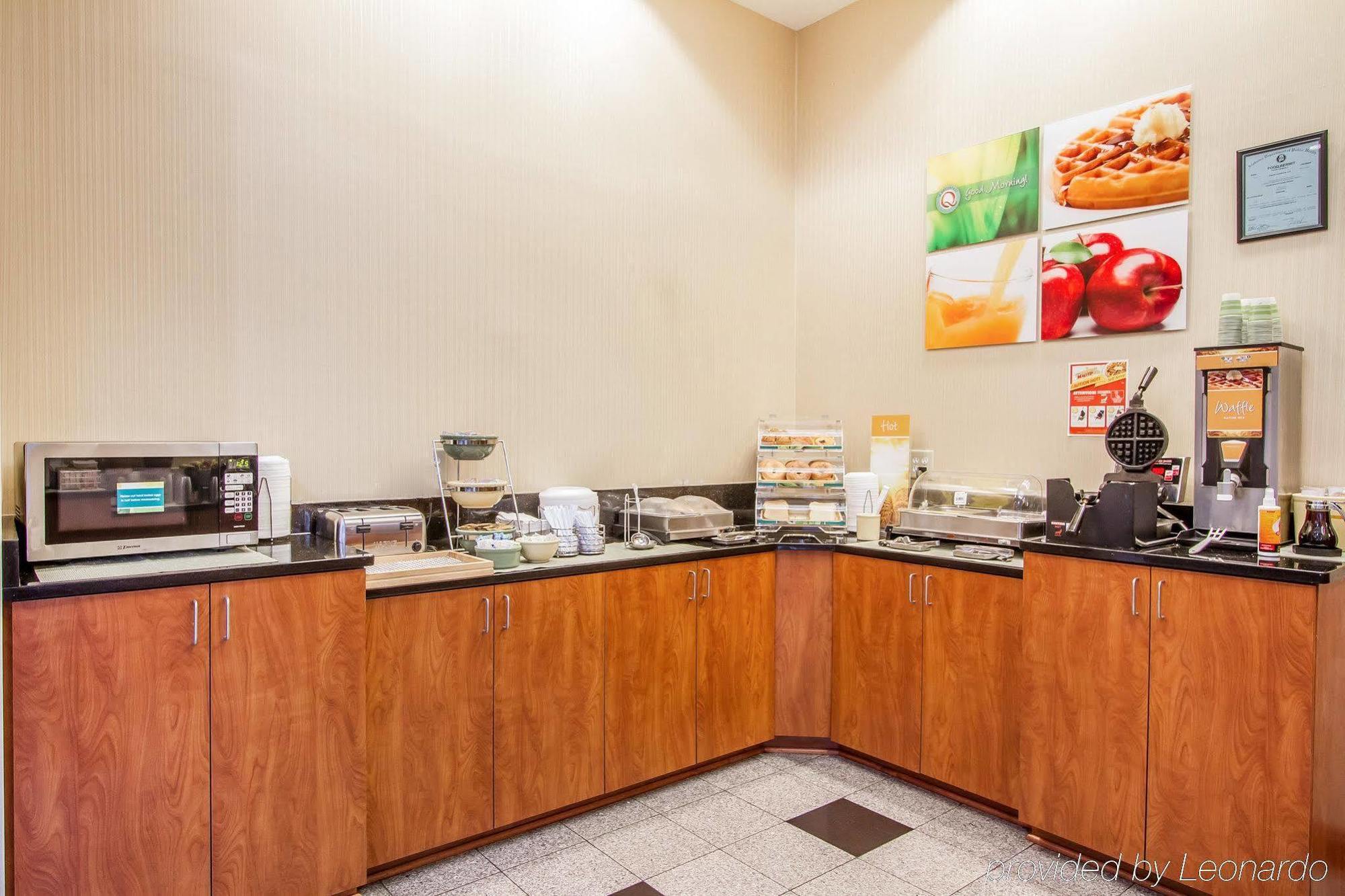 Quality Inn & Suites Greenville I-65 Екстериор снимка